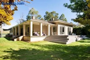 Woodlands - Vineyard setting - Image 4