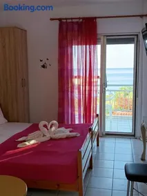 House Mantesos - Image 2