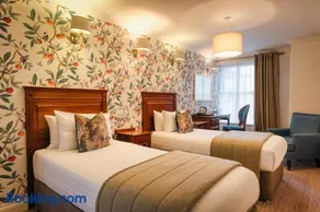 Castle Hotel - Image 4