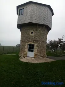 Le vieux Moulin de Pierre - Image 1