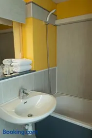 Hotel les Tourrades - Image 1