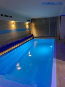 Buczki 12 SPA Mazury Pool-Luksusowy Dom domek na Mazurach z jacuzzi, basenem i sauna na wyłączność - Image 1
