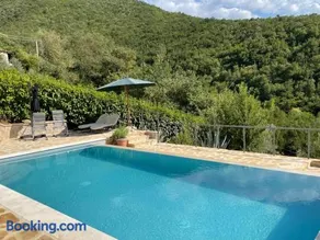 Scheggino - Casale con piscina e splendida vista - Image 1