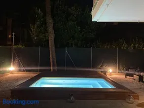 MIMA61 - Appartamento con piscina, giardino e posti auto a 50mt dal centro - Image 3