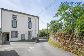 Le Logis des Douves - Image 1