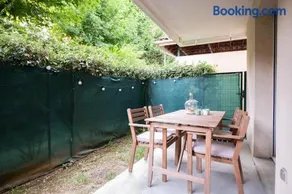 T2 calme, terrasse & piscine, 10 min Toulouse - Image 2