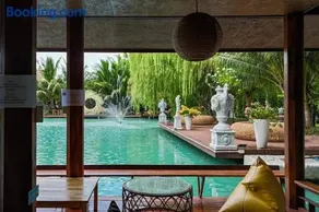 S Garden View Resort - Image 2