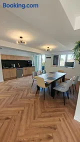 Apt 4, 4 air-conditioned bedrooms, 8 people, swimming pool - Image 3