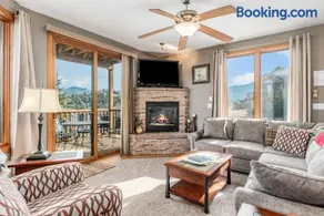 Mount Cirrus 10B Condo - Image 1
