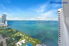 Obsession! Water & Park Views - Image 2