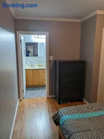 Springhouse Cozy Oceanview 1-Bedroom Apartment - Image 5