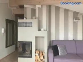 Crystal House - Image 1