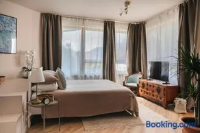Clarín Rooms - Image 1