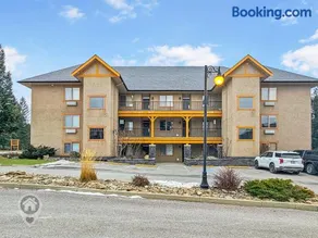 Bighorn Meadows Condos by StayIn - Image 2