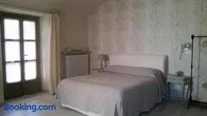 Novecento Charming Room - Image 1