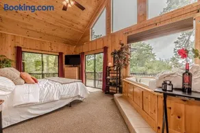ROMANTIC TIP TOP hideaway, ONE NIGHT stays available , HELEN WATER TUBING 10 MIN DRIVE - Image 2
