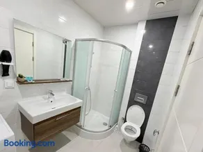 green diamond duplex - Image 2