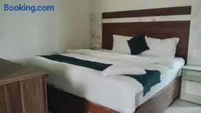 Hotel VSR Grand - Image 1