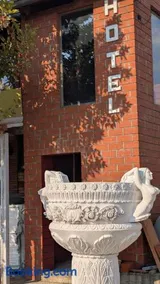 DEMAL hotel Lezhe - Image 1