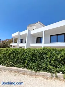House Zorra - Image 3