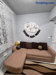Lilian apartmanház - Image 1