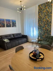 B 13 Residence - Image 1
