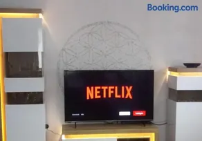 FeWo Blaue Oase, Netflix, Massagesessel, Whirlpool Badewanne - Image 3