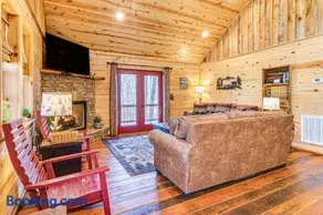 Hot Tub + Fire Pit: Dog-Friendly Cabin in Murphy! - Image 4