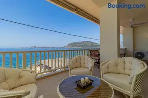Ionian Blue Luxury Apartment - Image 2