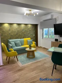 Urban Garden Suite-Samos Center - Image 1