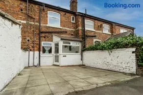 Railway Retreat - Image 4