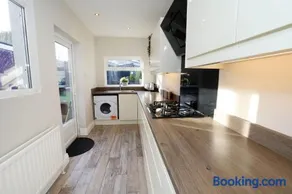 Lisburn Townhouse - Image 3