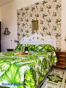 Francesca House - Image 4