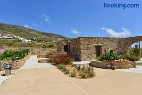 Naxos near Kastraki beach apartment with parking 1 - Image 1