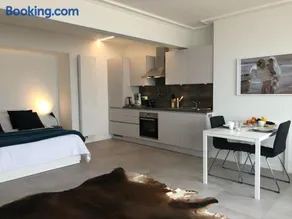 Seaview Loft - Image 5
