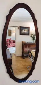 Black Dog House - Image 4