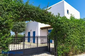 Villa Irini with Heated Pool, By Hellocrete - Image 4