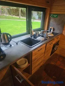 No1 tlen lodge - Image 3