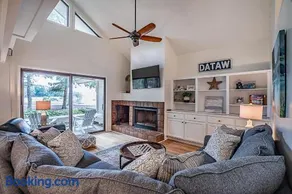 NEW Listing! Bluff Villa on Dataw - Image 1