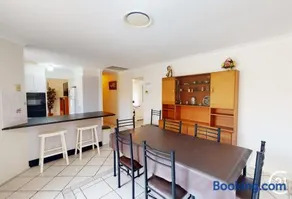 Family Friendly Holiday Home - Image 4