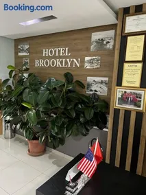 Hotel Brooklyn - Image 2