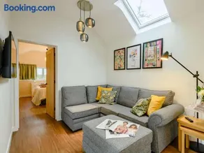 2 Bed in Norwich oc-90030 - Image 2
