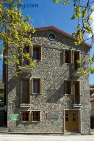 Rentinia Inn - Image 5