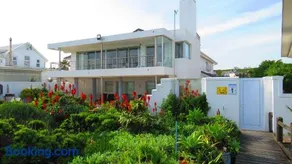 On The Beach Apartments - Image 1
