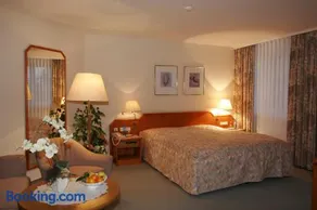 Hotel Heuberg - Image 2