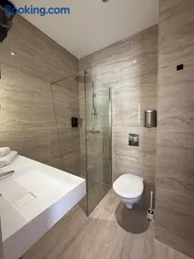 Rovotel - Le Rove - Image 3