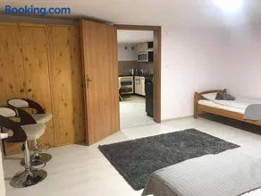 Przytulne mieszkanie w urokliwej okolicy - Image 4