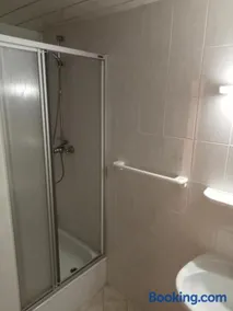 Übernachtungszimmer 1 - Image 2