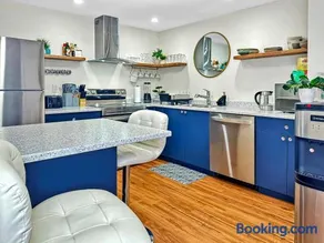 Renovated Suite in WL, 5 Min to Downtown, All New Appliances, Self Check-In - Image 2