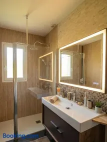 Cozy House and Nordic Bath - Image 5